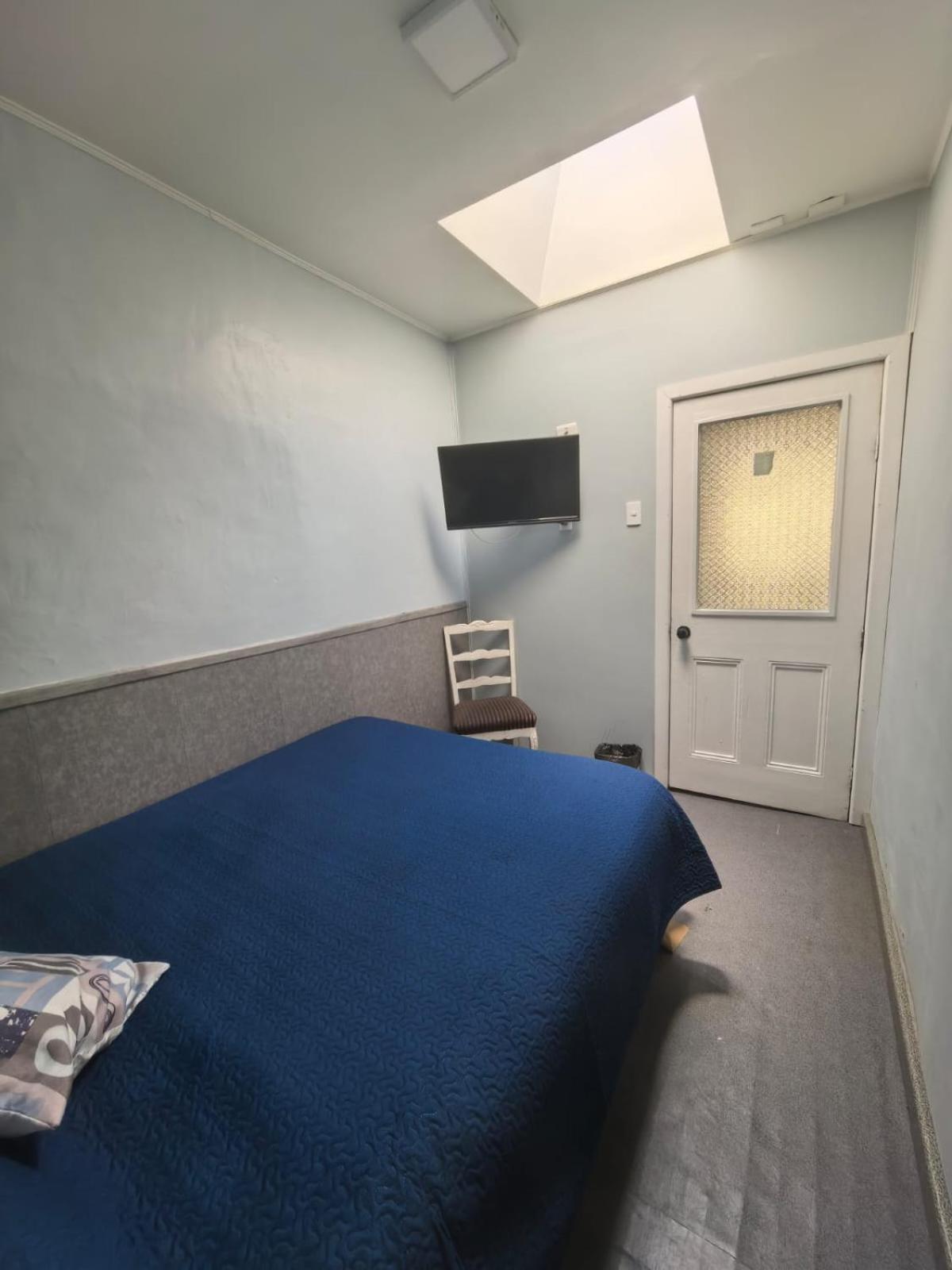 Alojamiento Emilia House Πούντα Αρένας Δωμάτιο φωτογραφία