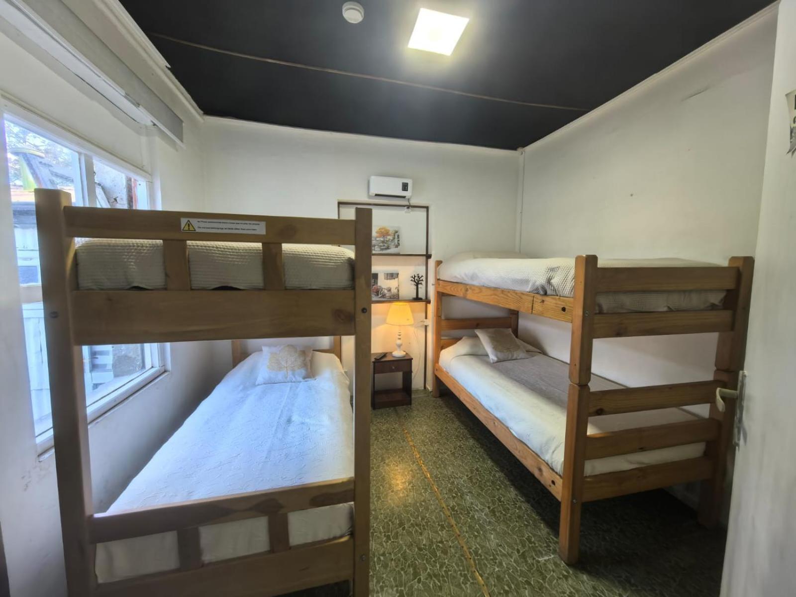 Alojamiento Emilia House Πούντα Αρένας Δωμάτιο φωτογραφία
